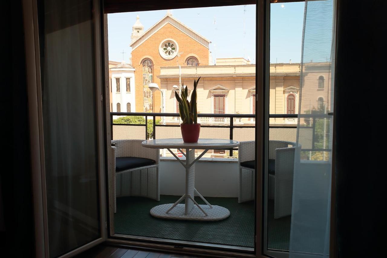 L.T. Savoia Palace & Cavour C.L. Hotel Bari Eksteriør billede